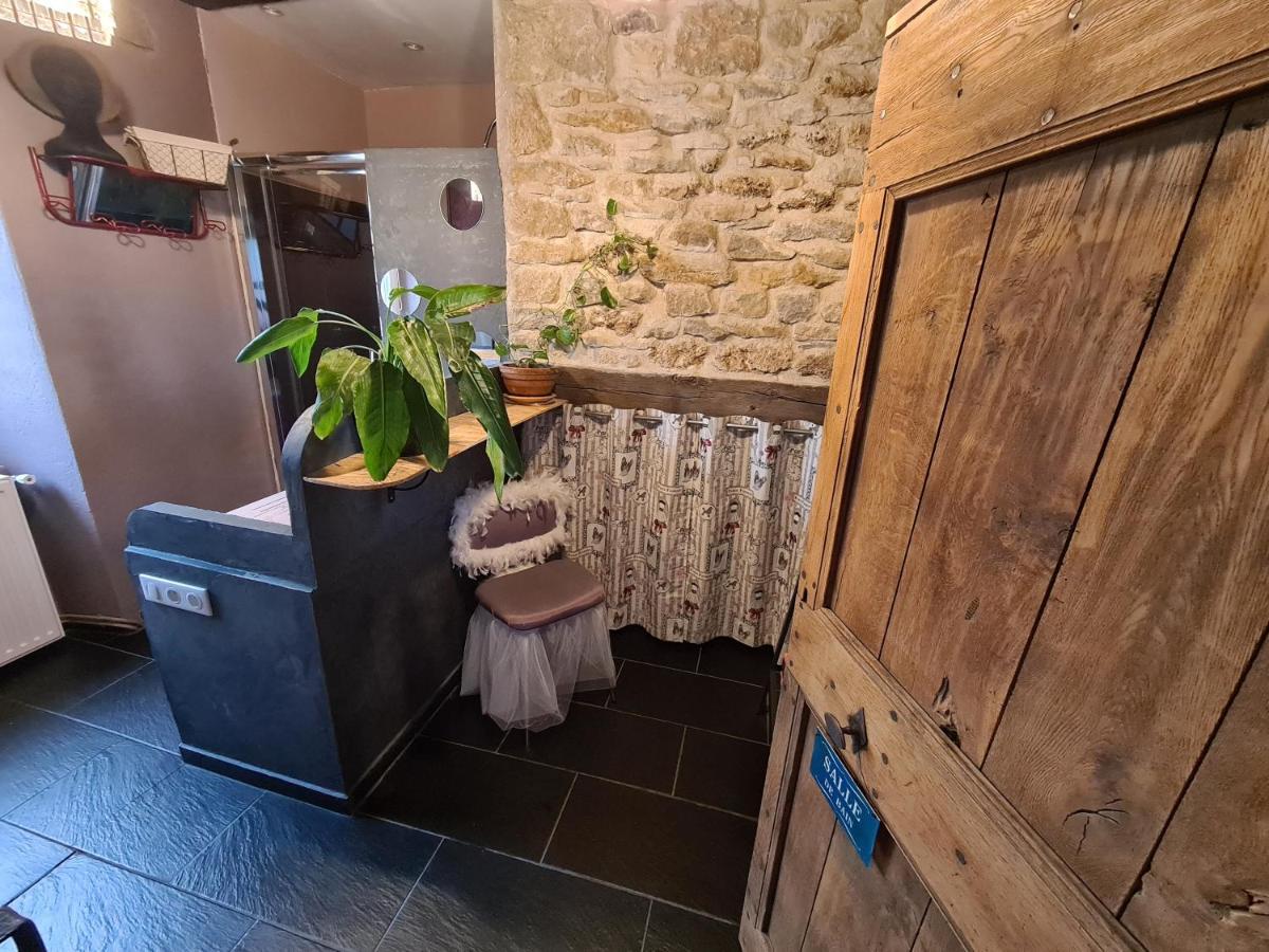 Ma Maison Charme Et Deco Atypique Sophieandco Bozouls Екстериор снимка